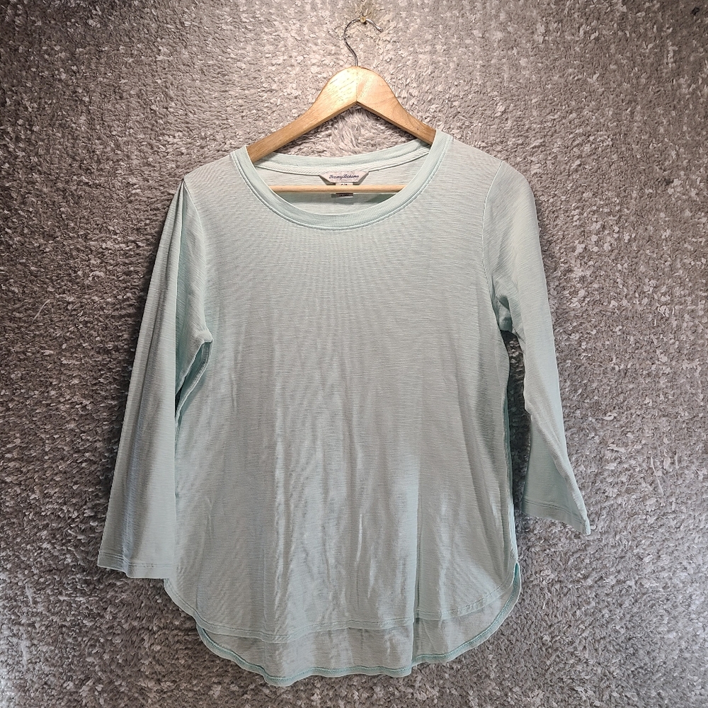 Tommy Bahama Women’s Size Small Light Blue 3/4 Sleeve Tunic Shirt Round Hem